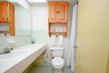 Holiday Sands North "On the Boardwalk" - 11