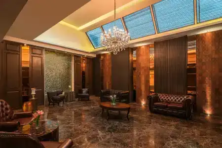 Radisson Suites Bangkok Sukhumvit - SHA Extra Plus - 1