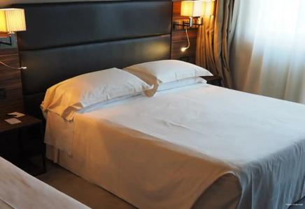 Waldorf Suite - 32
