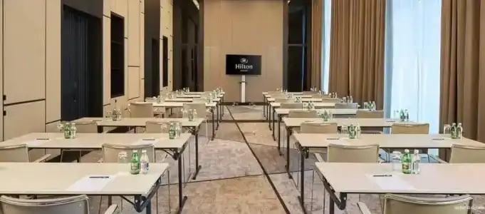 Hilton Belgrade - 16