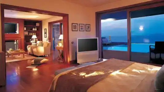 Grand Resort Lagonissi - 3