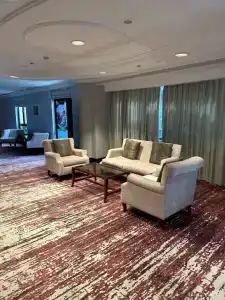 Mövenpick & Apartments Bur Dubai - 94