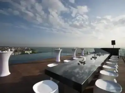 DoubleTree By Hilton Istanbul Moda - 81