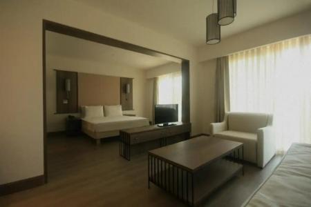 LIV by Bellazure - 76