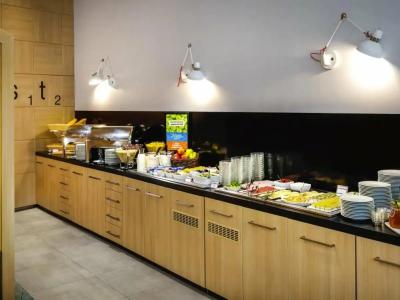 Ibis Styles Budapest Center - 82