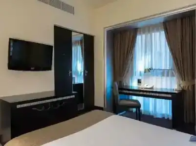 Mercure Gold, Jumeirah, Dubai - 11