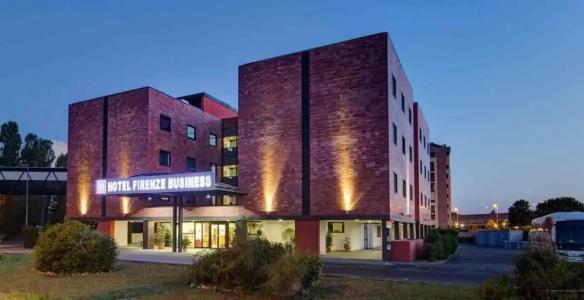 iHs Milano St. John - 2