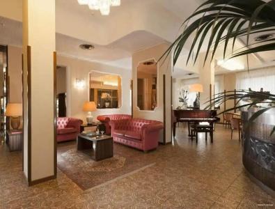 Waldorf Suite - 8