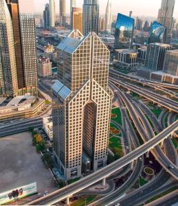 Dusit Thani Dubai - 3