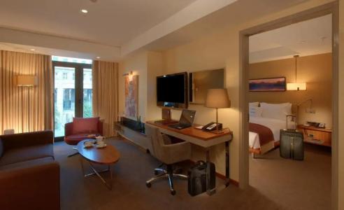 DoubleTree by Hilton Istanbul - Old Town - 39