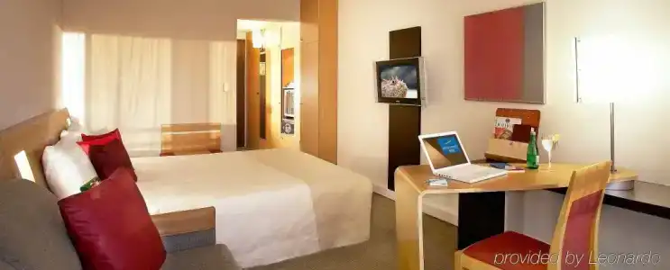 Novotel Athens - 26