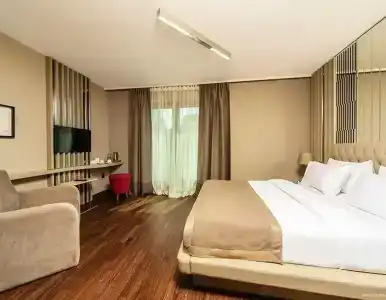 The City Suites - 64