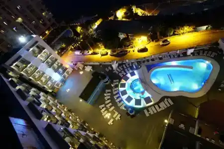 Ritual Torremolinos- Adults Only - 7