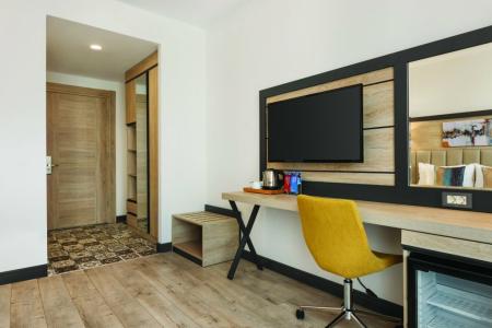 Ramada Encore By Wyndham Istanbul Basin Express - 57