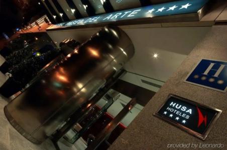 Radisson RED Madrid - 42