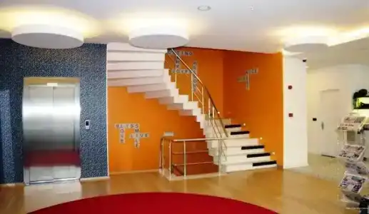 Tempo Suites Airport - 37