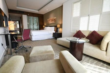 Four Points by Sheraton Downtown Dubai - 17