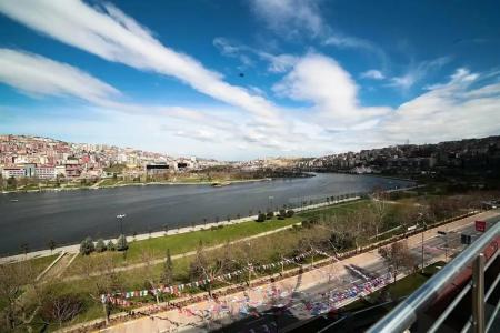 Clarion Golden Horn - 51