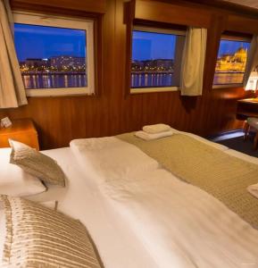 Grand Jules - Boat - 72