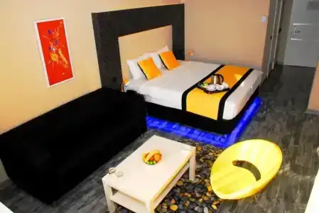 Tempo Suites Airport - 75