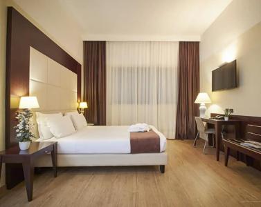 iHs Milano St. John - 90