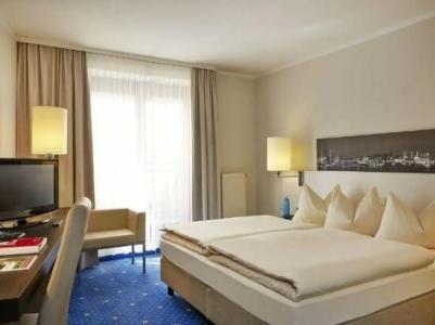 H4 Hamburg Bergedorf - 92