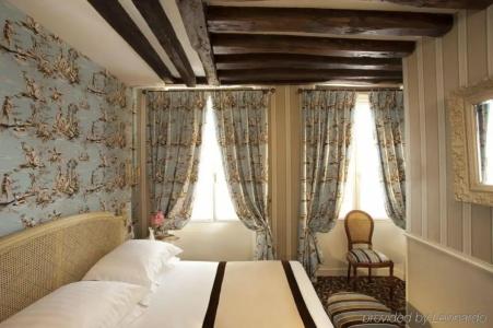 Dauphine Saint Germain - 14