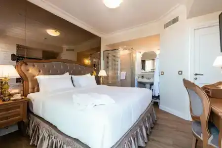 Legacy Gastro Suites - 1