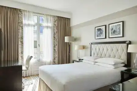 Paris Marriott Opera Ambassador - 79