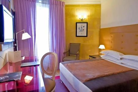Le 123 Elysees - Astotel - 82