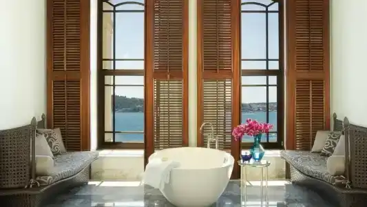 Four Seasons Istanbul at the Bosphorus - 25