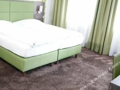 Boutique Germania - 20