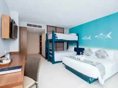 Fishermens Harbour Urban Resort - SHA Extra Plus - 18