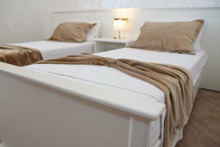 Iliria Internacional - 8