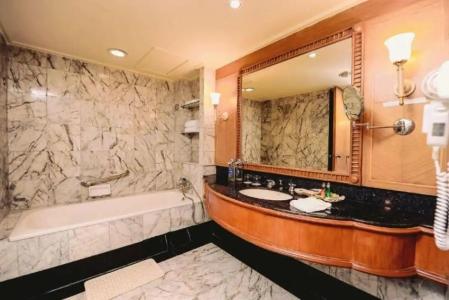 Montien Riverside Bangkok - 84