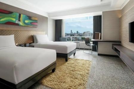 DoubleTree by Hilton Bangkok Ploenchit - SHA Plus Certified - 96