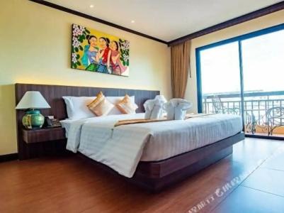 D Pattaya - 33