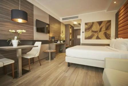 iHs Milano Lorenteggio - 15