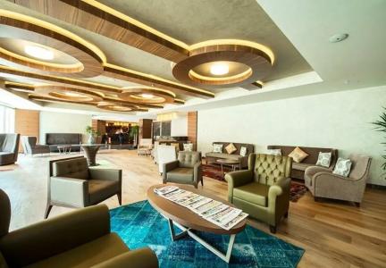 Ramada by Wyndham Gemli̇k - 9