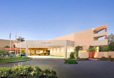 Ventura Beach Marriott - 1