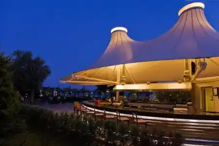 Latanya Park Resort - 12