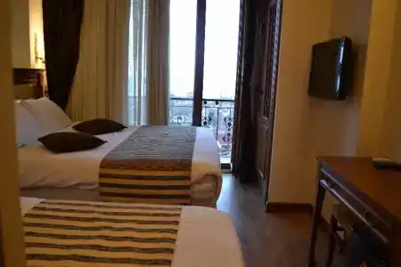Seven Days - İstanbul - 13