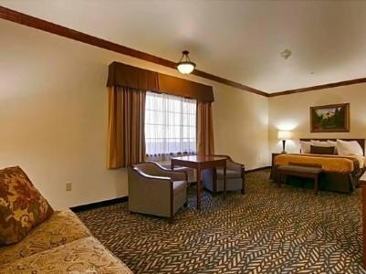 Best Western Plus Yosemite Gateway Inn - 49