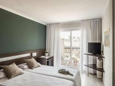 AQUA Bertran Park - 18