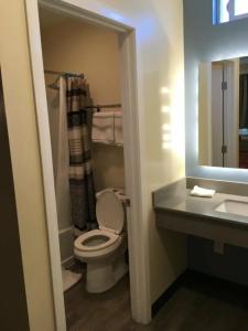 Lincoln Park Motel - 80