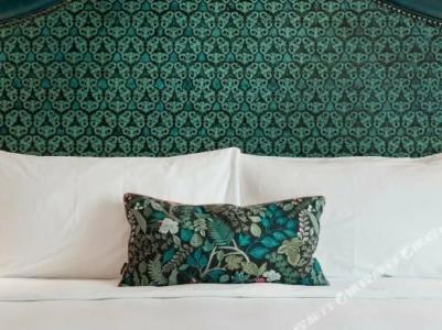 Grand Bohemian Charlotte, Autograph Collection - 68