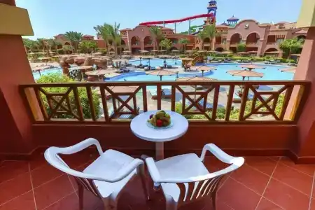 Charmillion Gardens Aquapark - 43