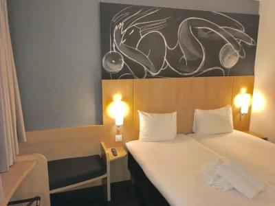 easyNice Palais des Congrès – Old Town - 44