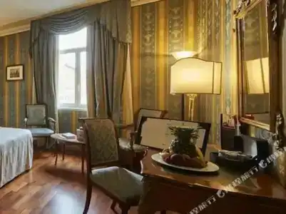 Sina Bernini Bristol, Autograph Collection - 77