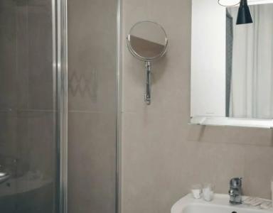 Ideal City Walk - 74